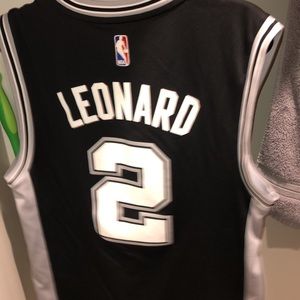 Kawhi Leonard Spurs jersey